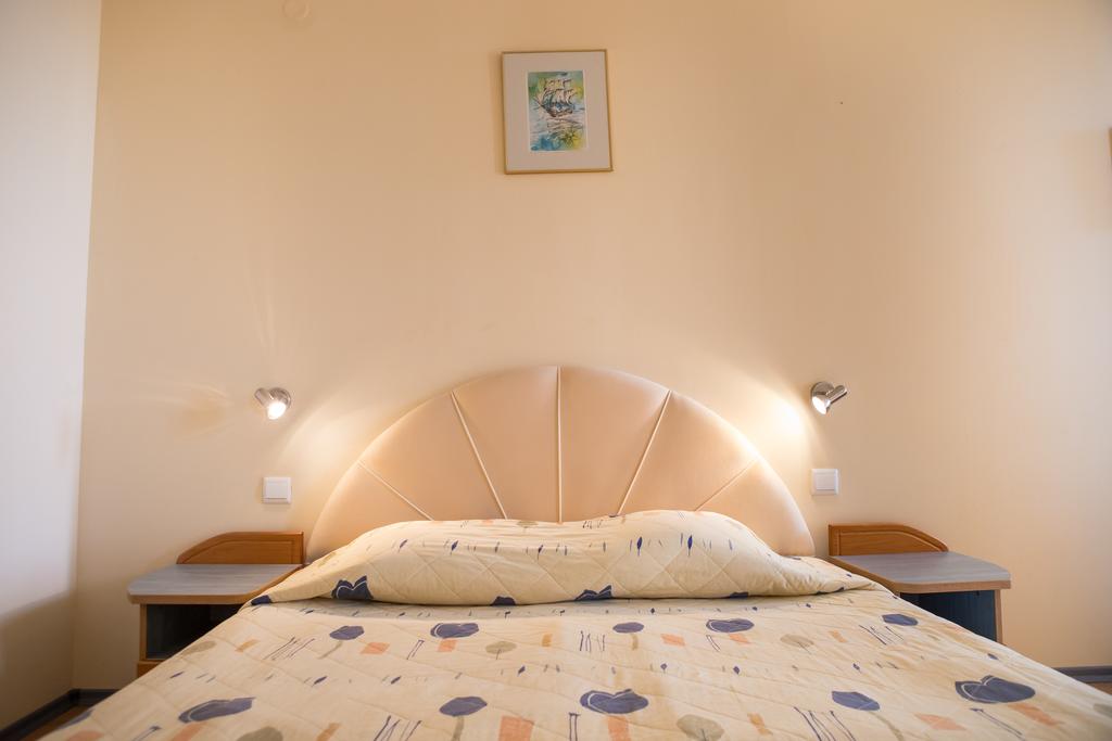 PERLA_HOTEL_GOLDEN_BEACH_NISIPURILE_DE_AUR_BULGARIA_AIR_TOUR_TRAVEL